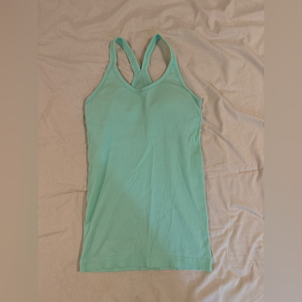 Lululemon tank top size 6